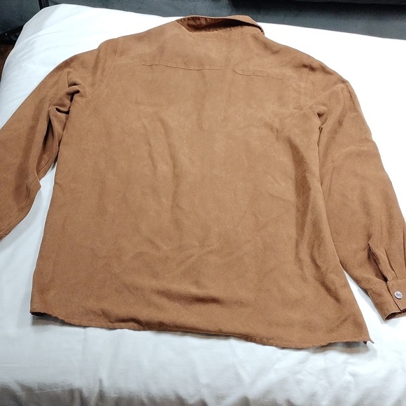 Chelsea Cambell Womens Long Sleeve Button Down Shirt Size Large - Picture 7 of 11